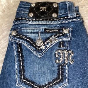 Miss Me Jeans: skinny, blinged jeans